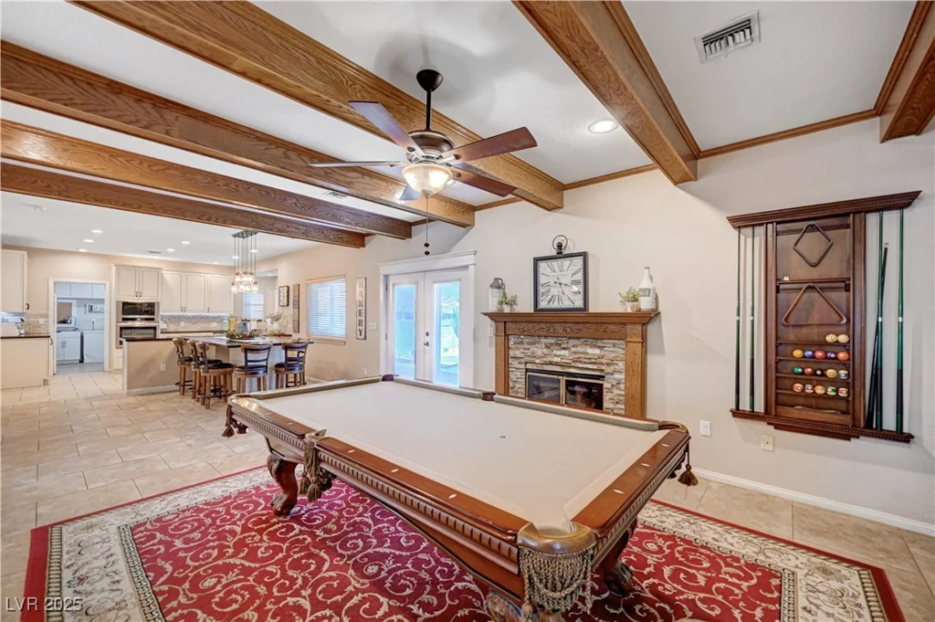 6821 Jeanette, Las Vegas, NV 89131