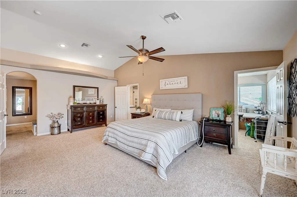 6821 Jeanette, Las Vegas, NV 89131