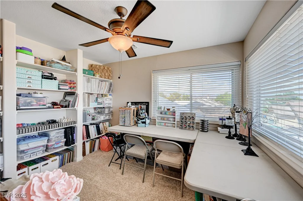 6821 Jeanette, Las Vegas, NV 89131
