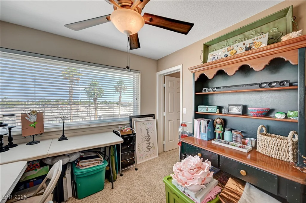 6821 Jeanette, Las Vegas, NV 89131