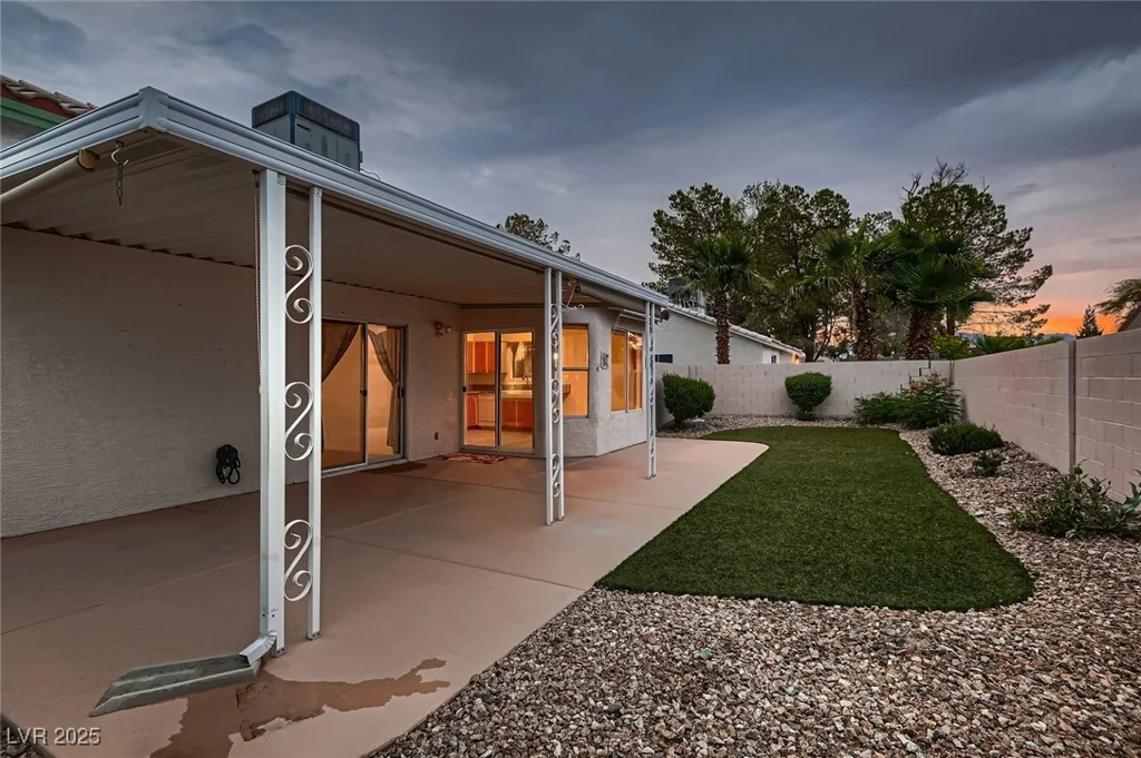 3426 Side Saddle, North Las Vegas, NV 89032