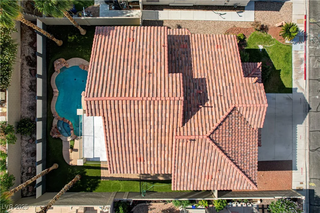 313 Vista Glen, Las Vegas, NV 89145