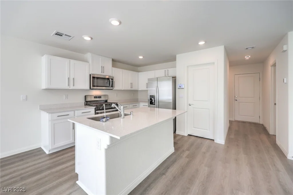 1425 Gable Falls, North Las Vegas, NV 89084
