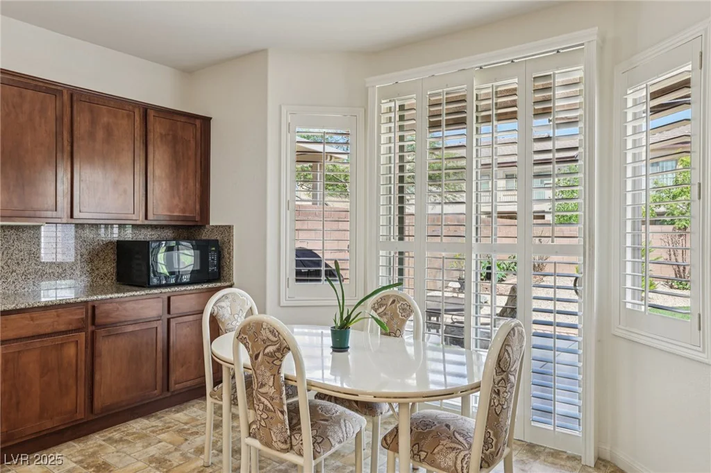 8224 Fowler Falls, North Las Vegas, NV 89085