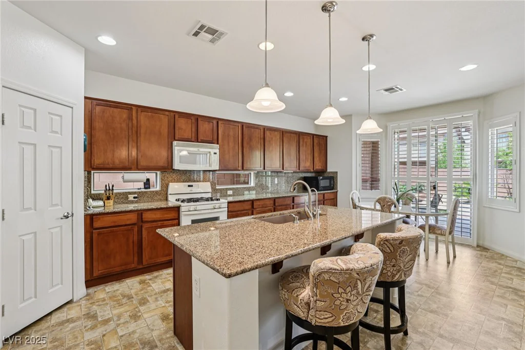8224 Fowler Falls, North Las Vegas, NV 89085