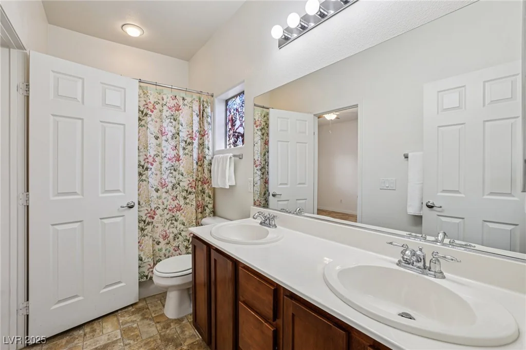 8224 Fowler Falls, North Las Vegas, NV 89085