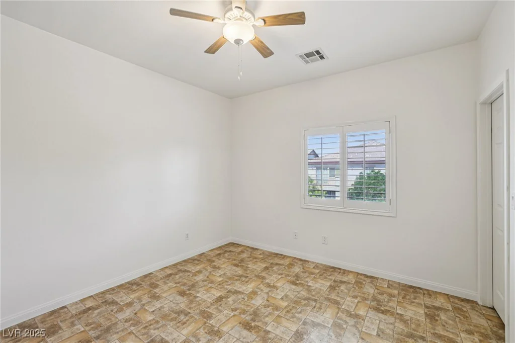 8224 Fowler Falls, North Las Vegas, NV 89085