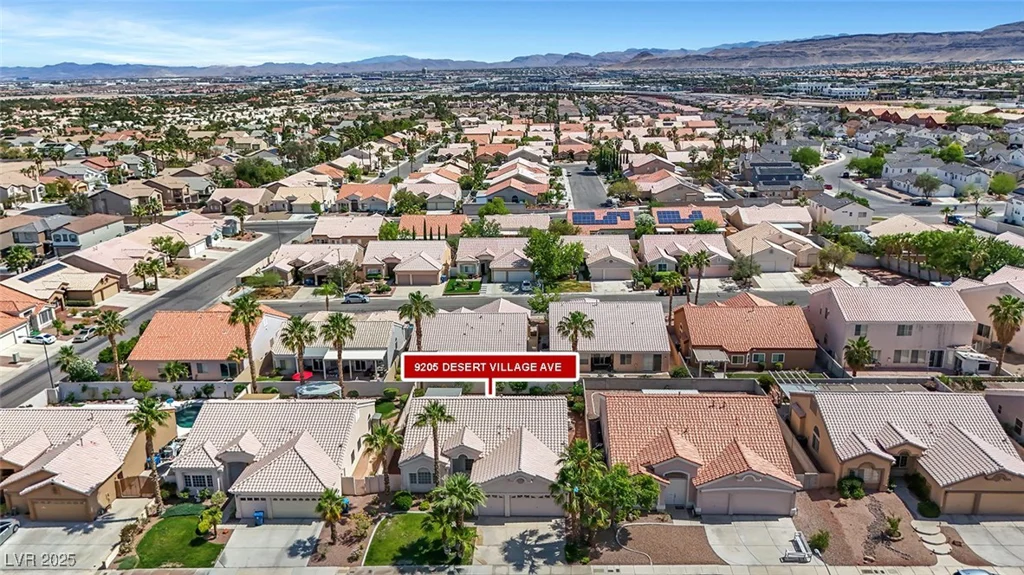 9205 Desert Village, Las Vegas, NV 89147