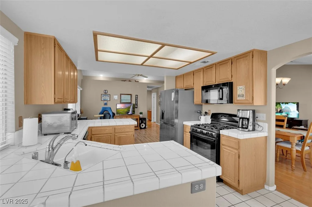 4628 Standing Bluff, Las Vegas, NV 89130