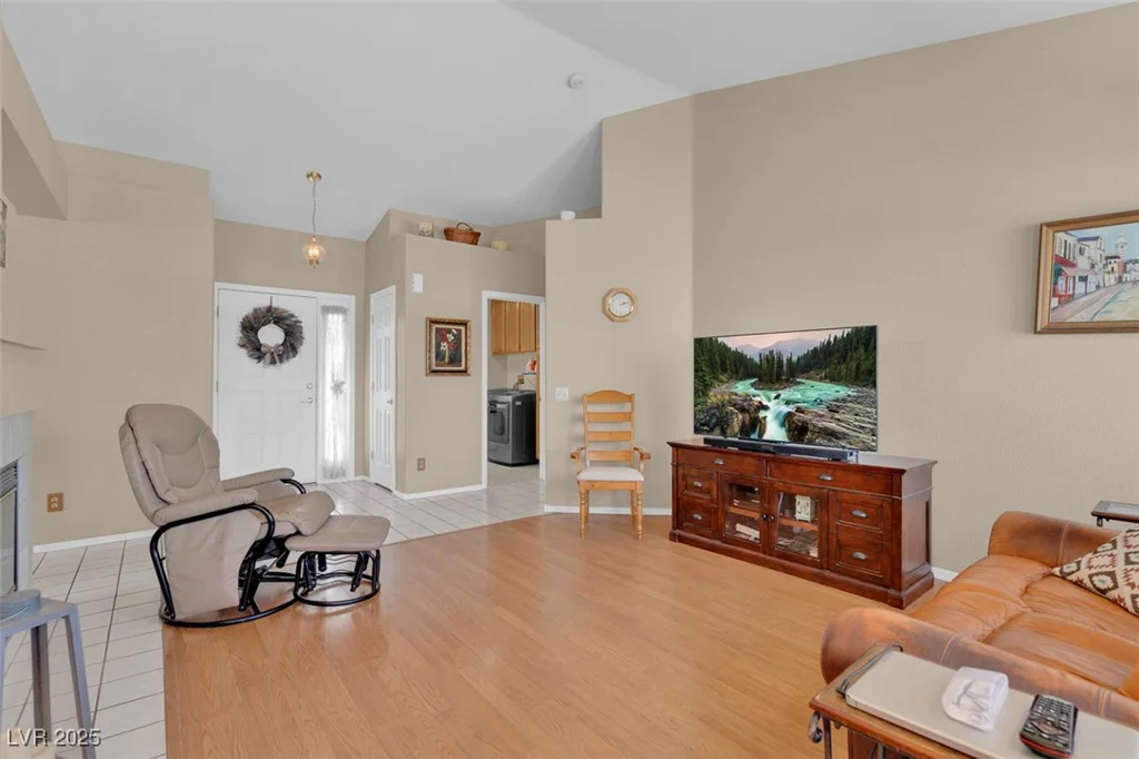 4628 Standing Bluff, Las Vegas, NV 89130