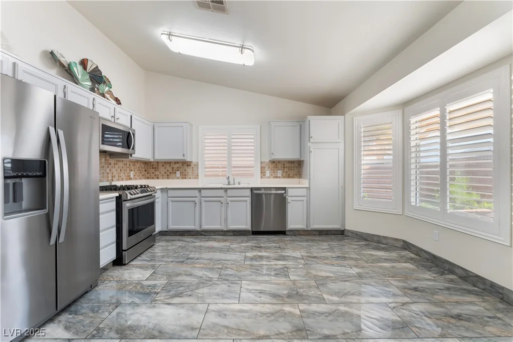1740 Leaning Pine, Las Vegas, NV 89128