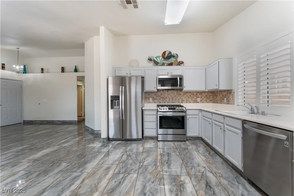 1740 Leaning Pine, Las Vegas, NV 89128