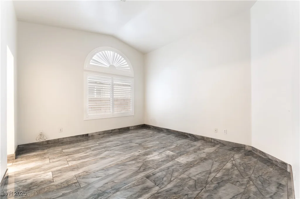1740 Leaning Pine, Las Vegas, NV 89128