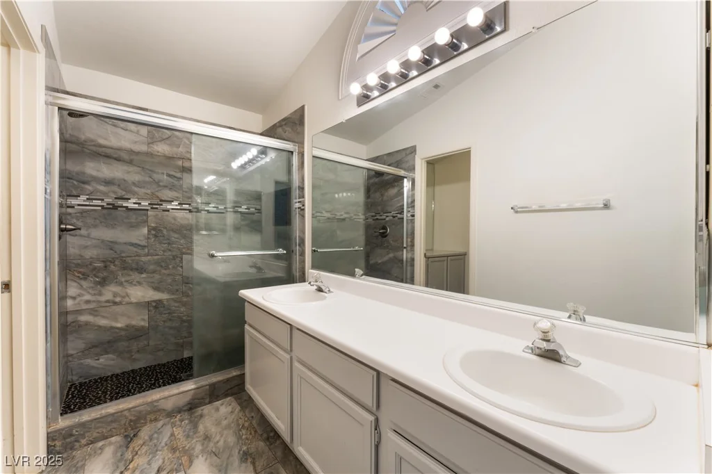 1740 Leaning Pine, Las Vegas, NV 89128