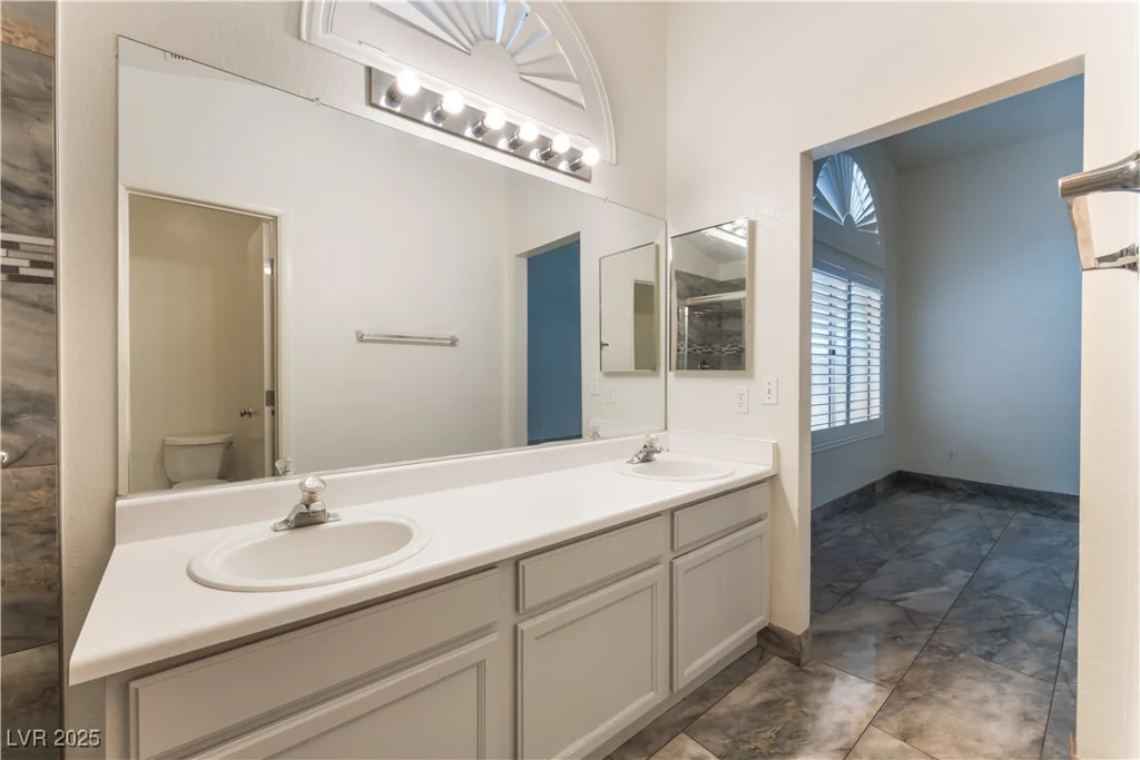 1740 Leaning Pine, Las Vegas, NV 89128