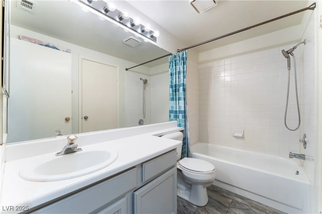 1740 Leaning Pine, Las Vegas, NV 89128