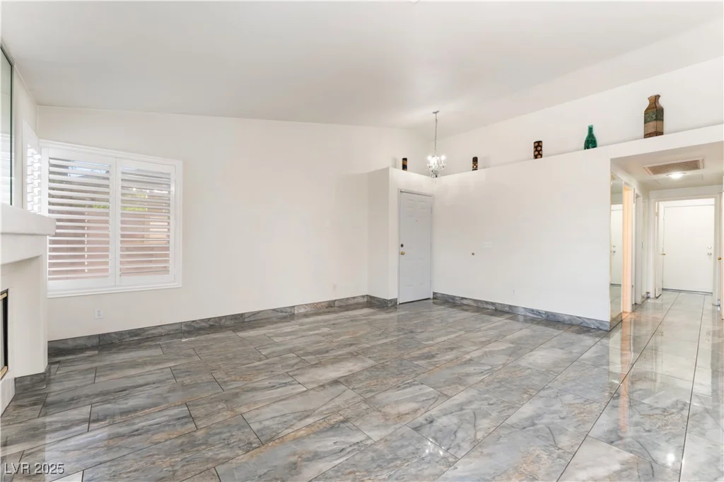 1740 Leaning Pine, Las Vegas, NV 89128
