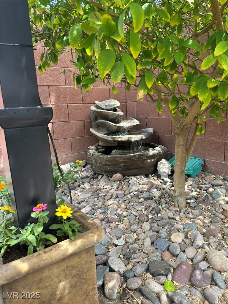 9853 Bangalore, Las Vegas, NV 89148