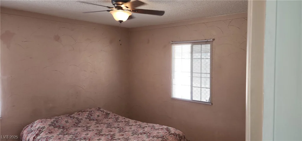 829 Dover, Las Vegas, NV 89107