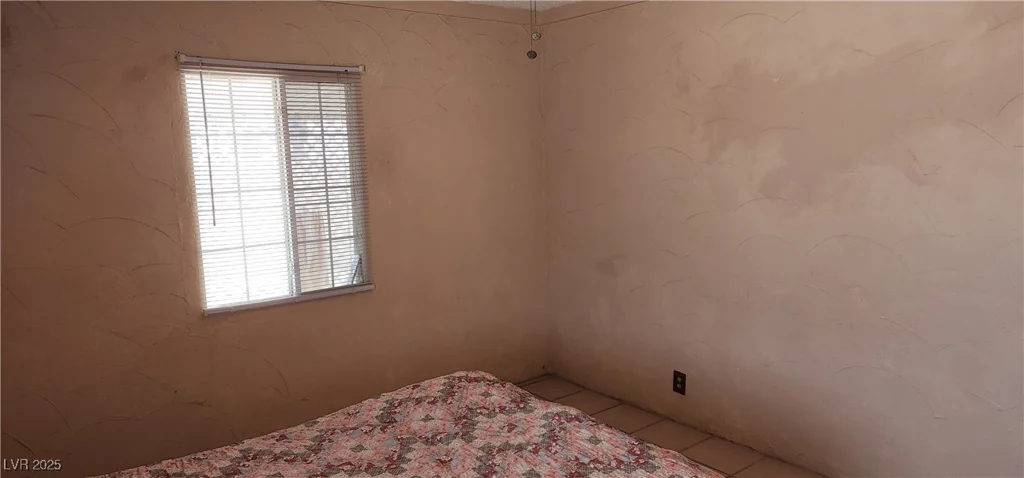 829 Dover, Las Vegas, NV 89107