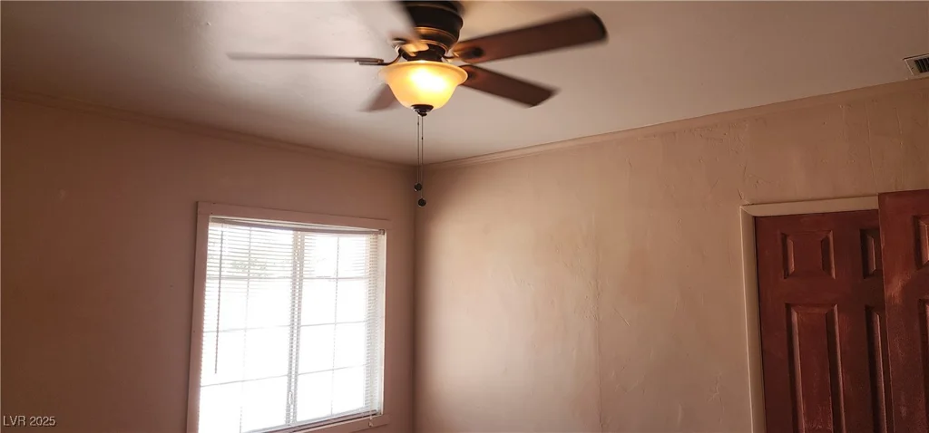 829 Dover, Las Vegas, NV 89107