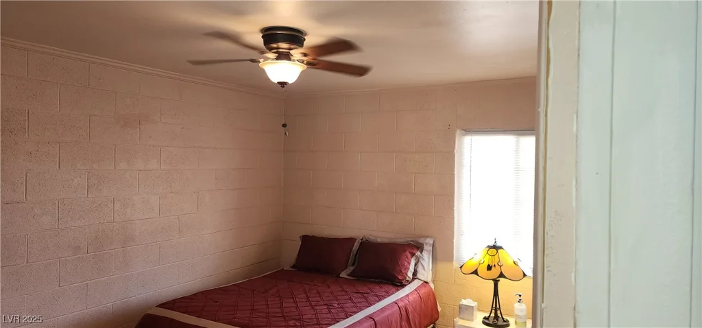 829 Dover, Las Vegas, NV 89107