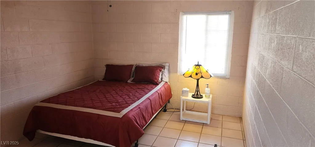 829 Dover, Las Vegas, NV 89107