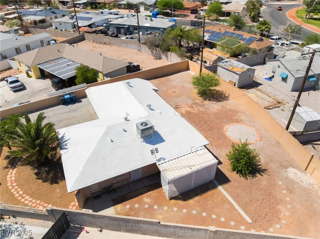 829 Dover, Las Vegas, NV 89107