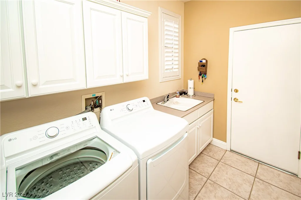 2106 King Mesa, Henderson, NV 89012
