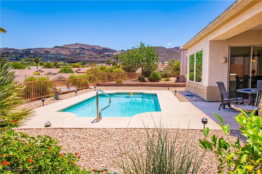 2106 King Mesa, Henderson, NV 89012