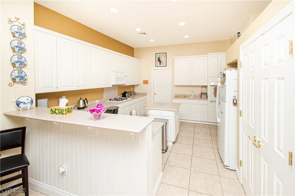 2106 King Mesa, Henderson, NV 89012