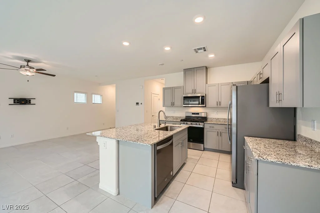 10974 Cheshire Woods, Las Vegas, NV 89166