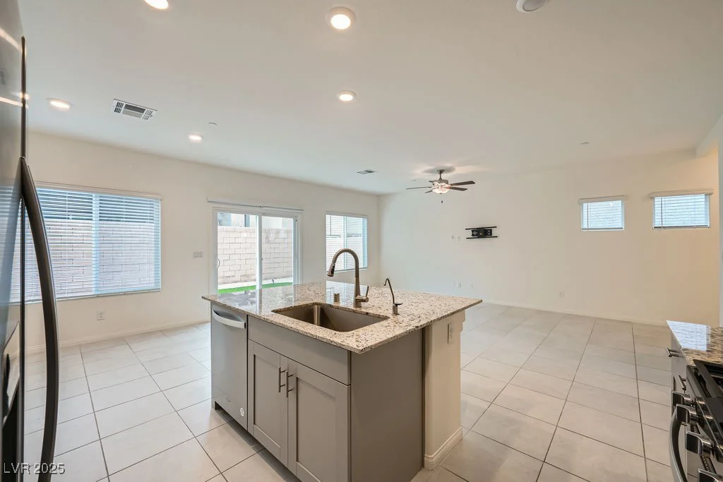 10974 Cheshire Woods, Las Vegas, NV 89166