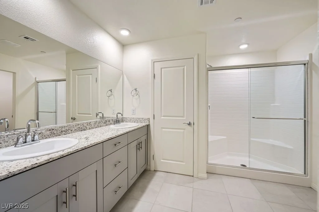 10974 Cheshire Woods, Las Vegas, NV 89166