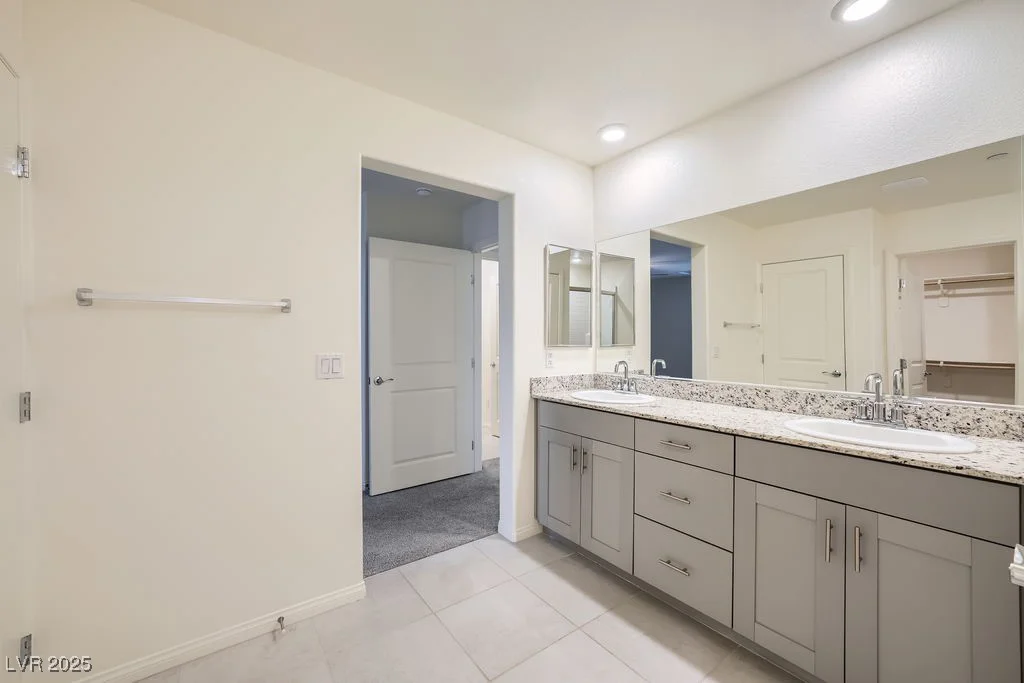 10974 Cheshire Woods, Las Vegas, NV 89166