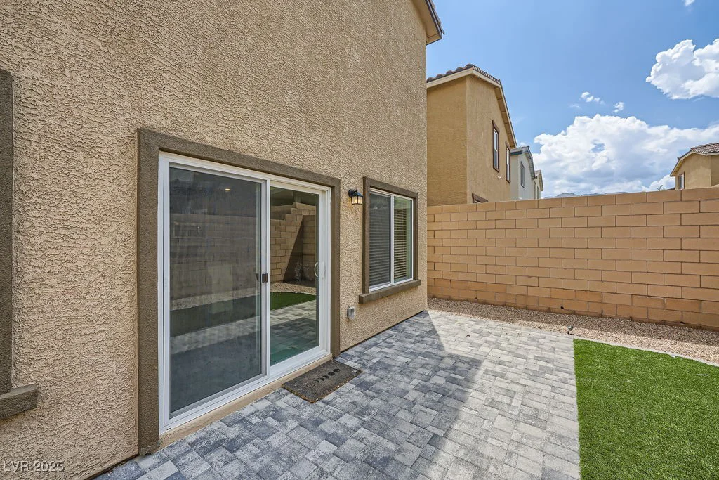 10974 Cheshire Woods, Las Vegas, NV 89166