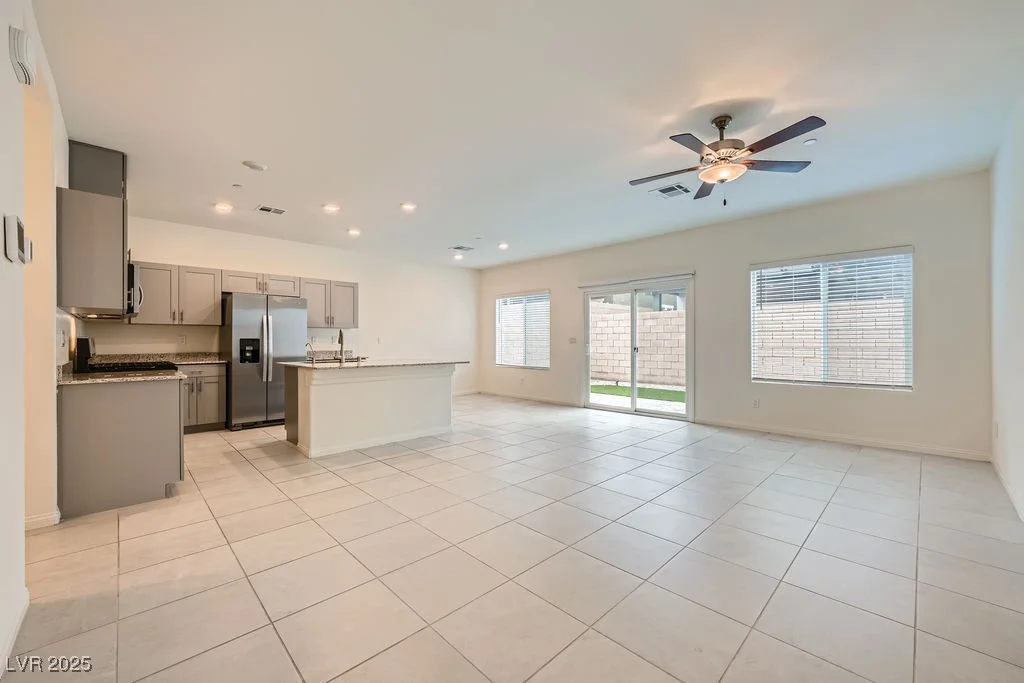 10974 Cheshire Woods, Las Vegas, NV 89166
