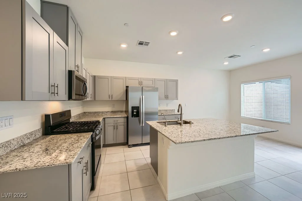10974 Cheshire Woods, Las Vegas, NV 89166