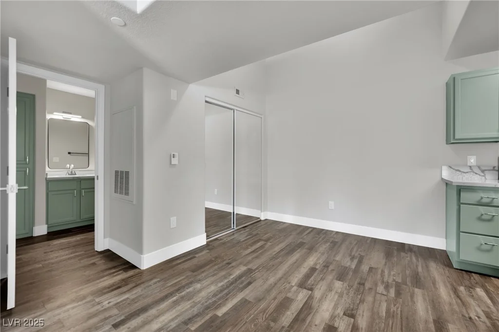950 Seven Hills, Henderson, NV 89052