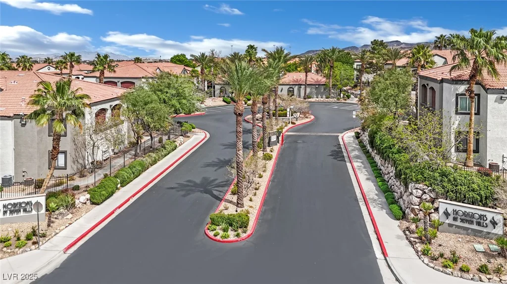 950 Seven Hills, Henderson, NV 89052