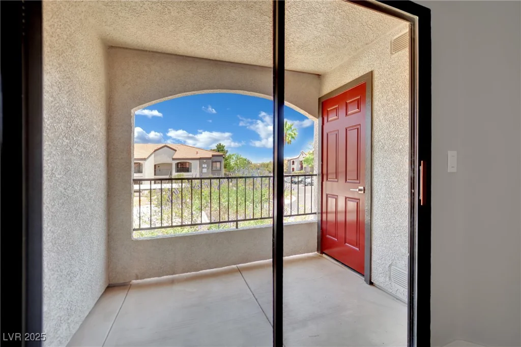950 Seven Hills, Henderson, NV 89052