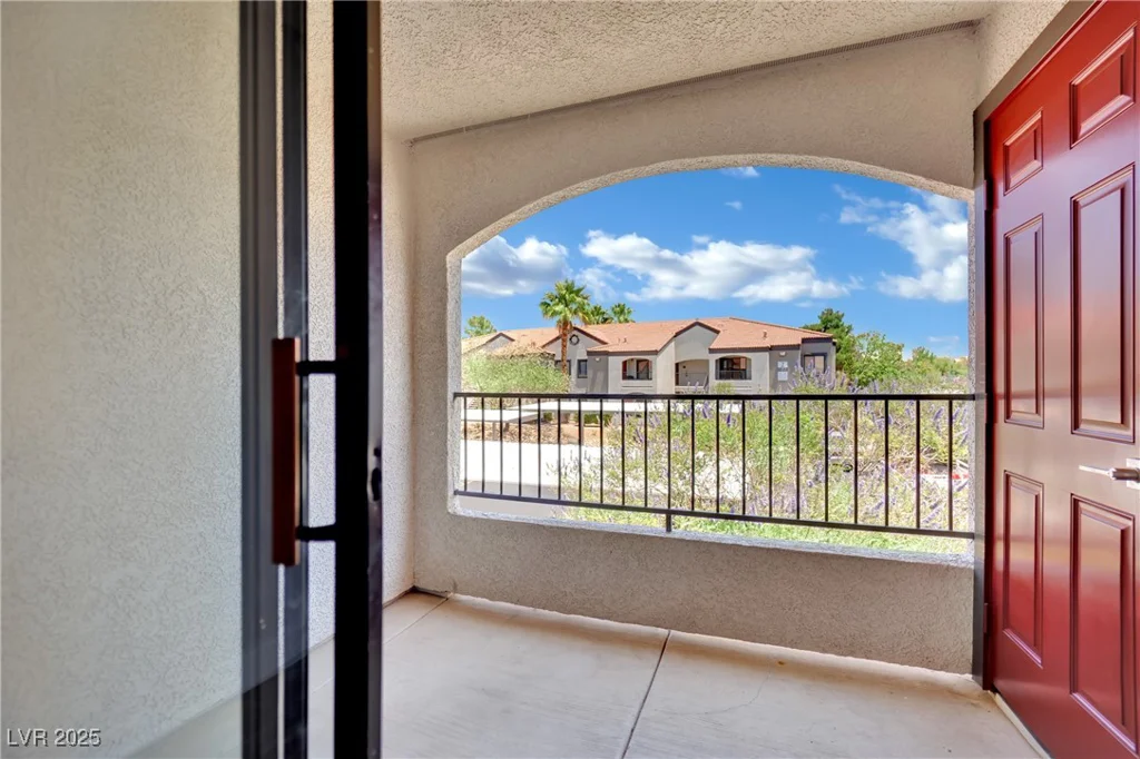 950 Seven Hills, Henderson, NV 89052