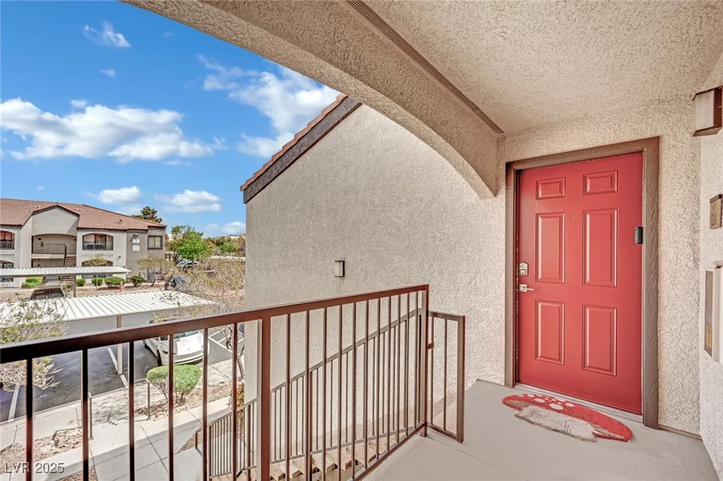 950 Seven Hills, Henderson, NV 89052