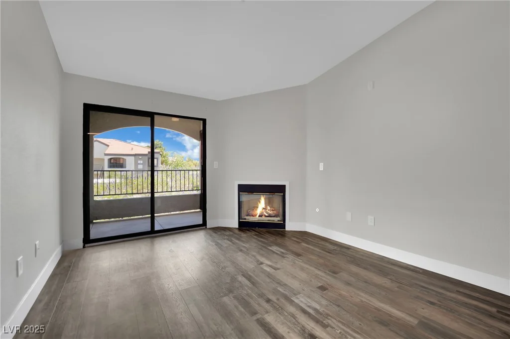 950 Seven Hills, Henderson, NV 89052