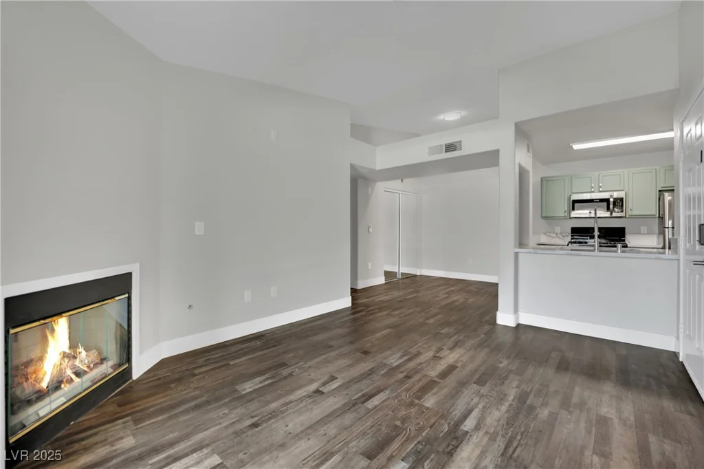 950 Seven Hills, Henderson, NV 89052