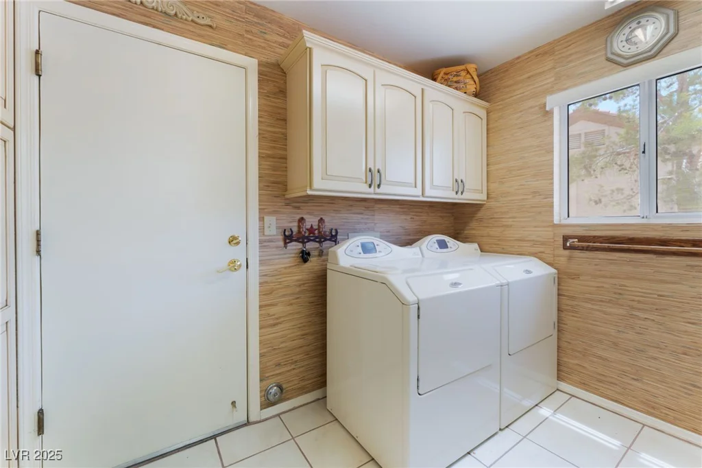 3109 Moongold, Las Vegas, NV 89134