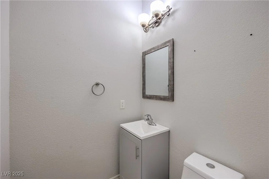 9005 Semillon, Las Vegas, NV 89148