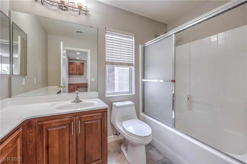 9005 Semillon, Las Vegas, NV 89148