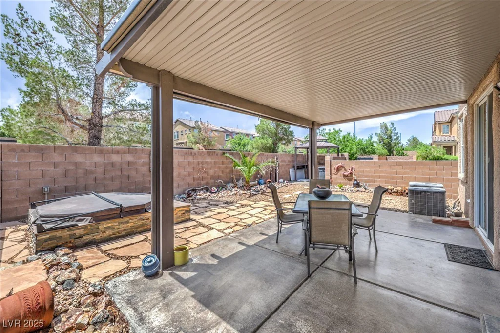 9005 Semillon, Las Vegas, NV 89148
