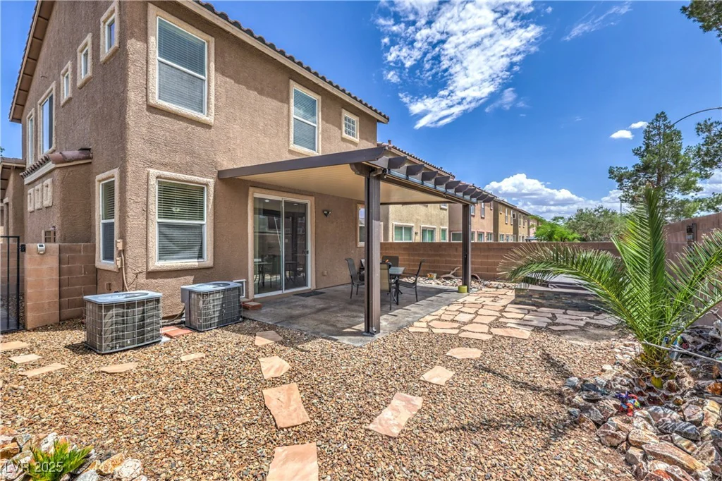 9005 Semillon, Las Vegas, NV 89148